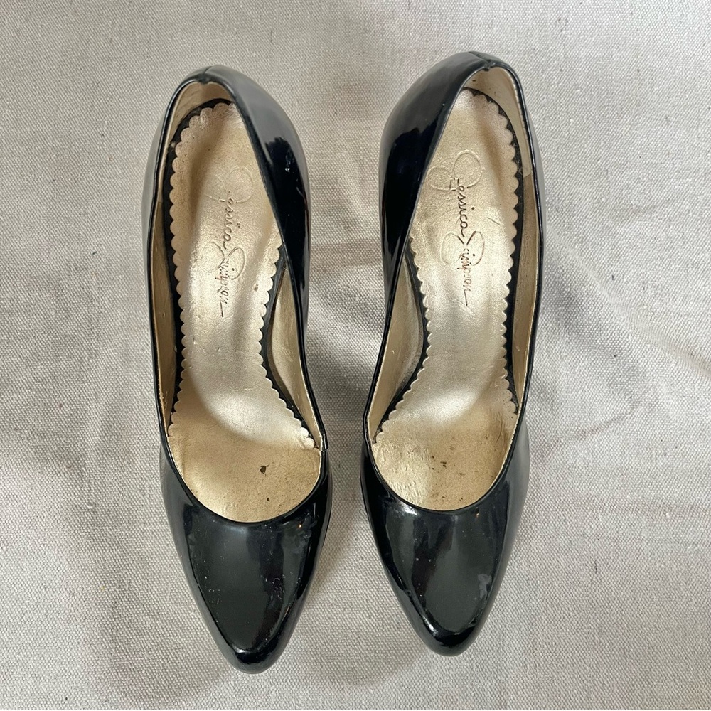 Jessica Simpson Patent Leather Pumps with Lucite Animal Print High Heels - Picture 4 of 13